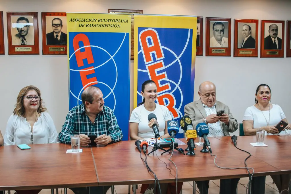 Dragado del Guayas inicia el 24 de junio; Prefectura anuncia recorte presupuestario