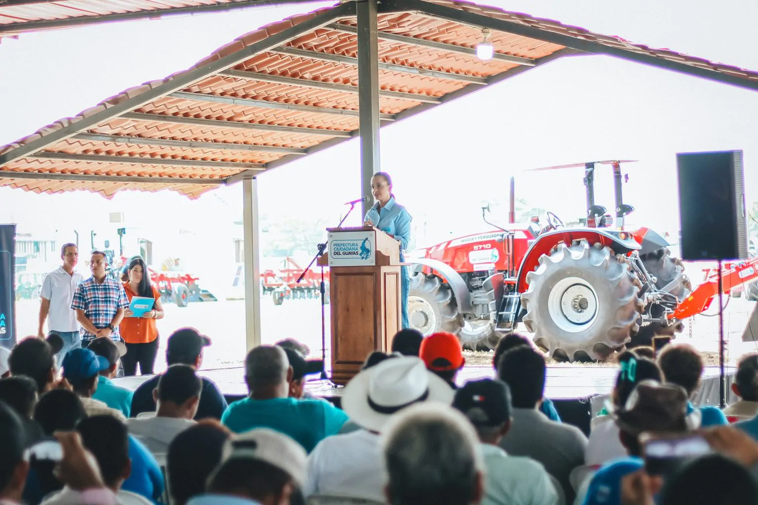 Prefectura abre centro de mecanización para agricultores de Palestina