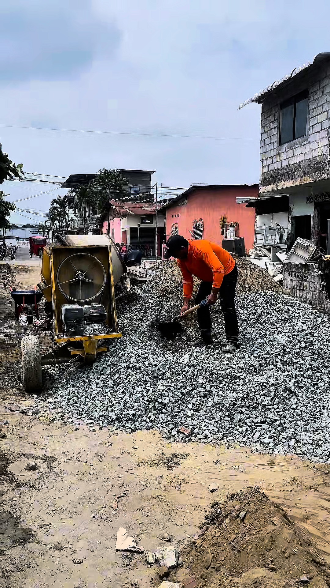 Obras de mejoramiento urbano avanzan en el barrio Los Naranjos de Palestina