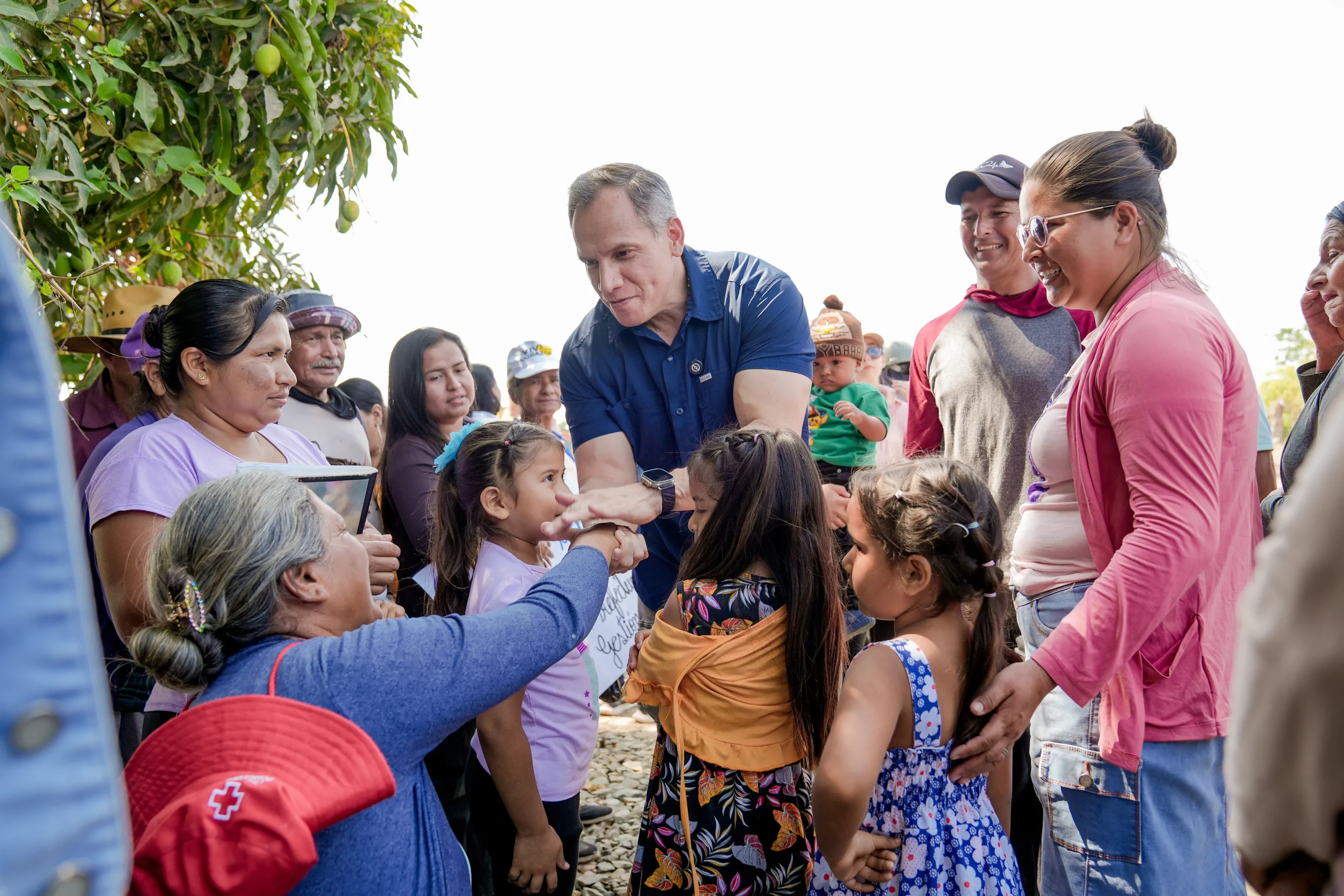 Prefectura avanza en rehabilitación de acceso a Corona de Adentro