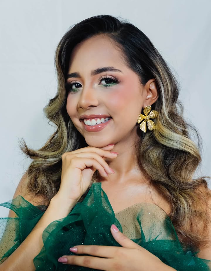 Palestina apoya a Danna Quinto en Reina del Guayas